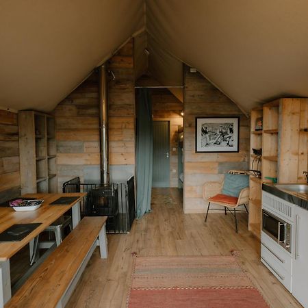 Llechwedd Glamping Hotel Блайнай-Фестиньог Екстериор снимка