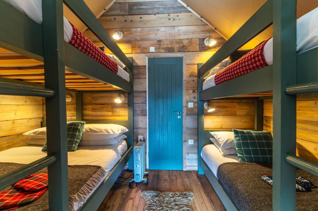 Llechwedd Glamping Hotel Блайнай-Фестиньог Екстериор снимка